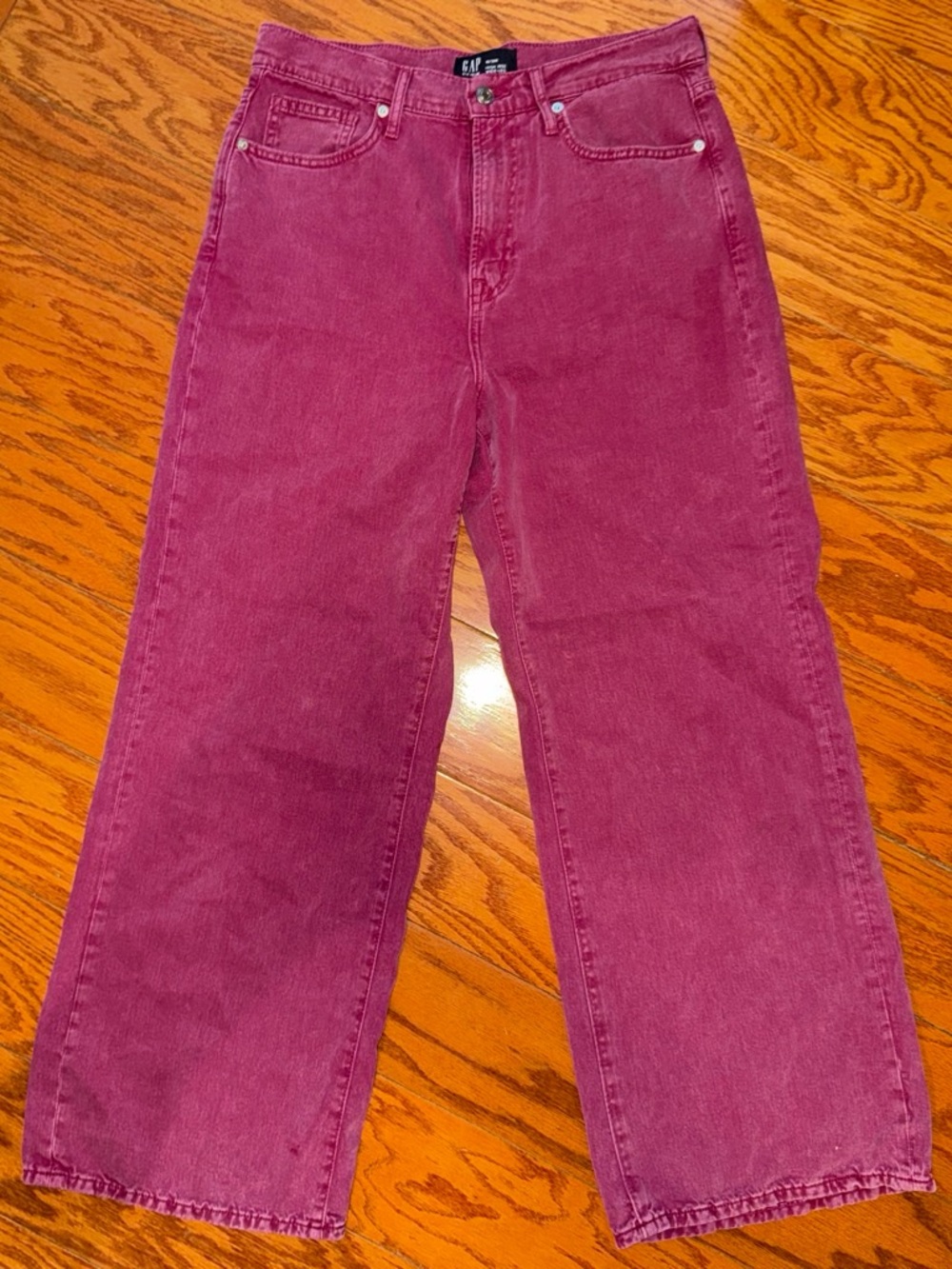GAP Women’s Raspberry Jeans